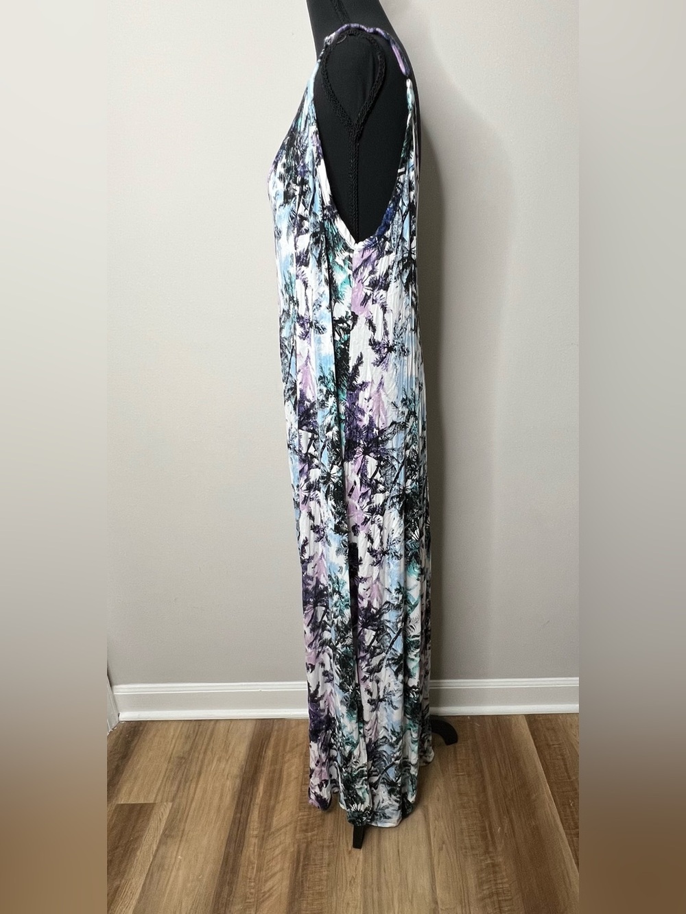 Torrid Women’s Pastel Floral Maxi Dress Adjustable Straps V-Neck 2x (18-20) - Picture 4 of 10